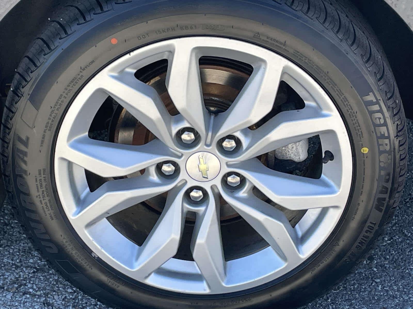 Used 2016 Blue Velvet Metallic Chevrolet LT image 20