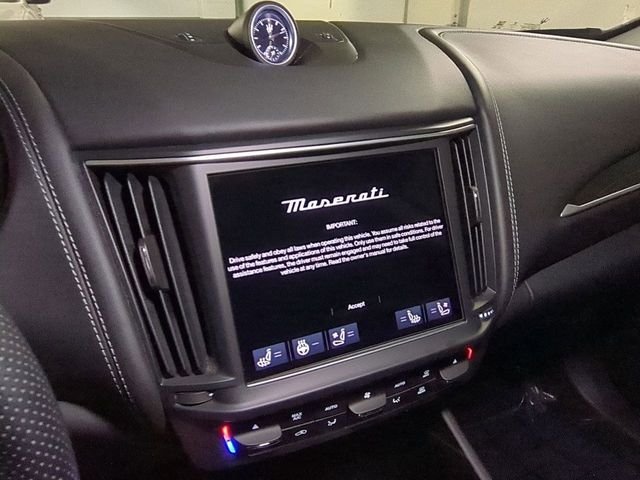 Used 2022 Grigio Maratea Metallic Maserati GT image 18