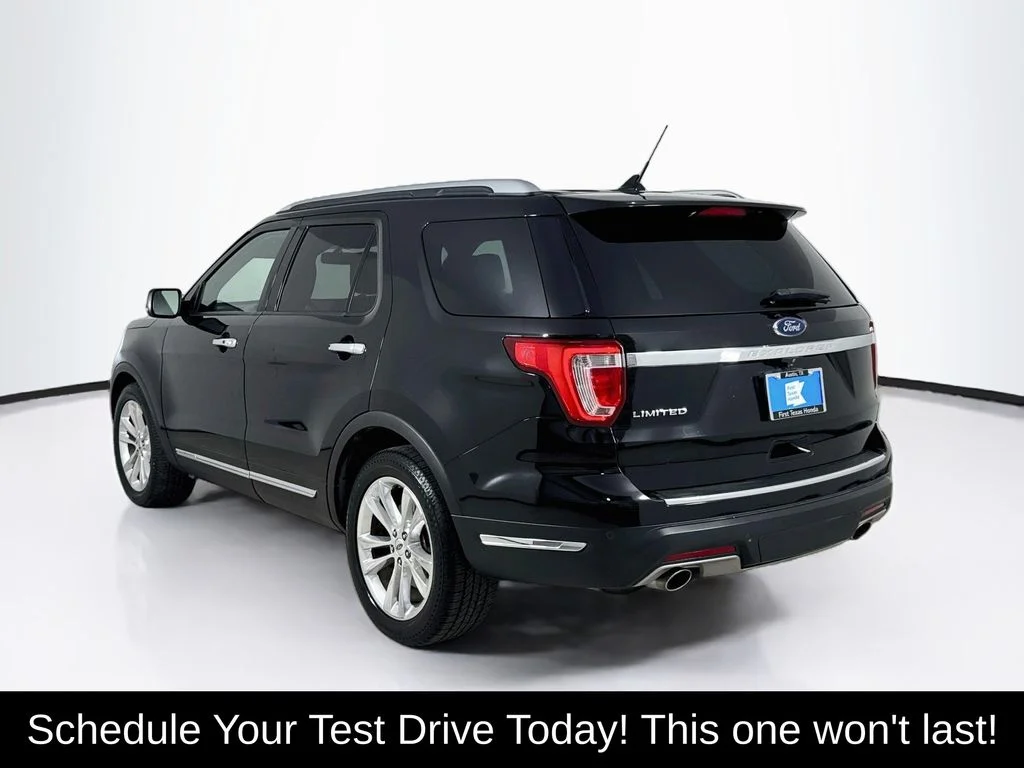 Used 2019 Black Metallic Ford Limited image 6