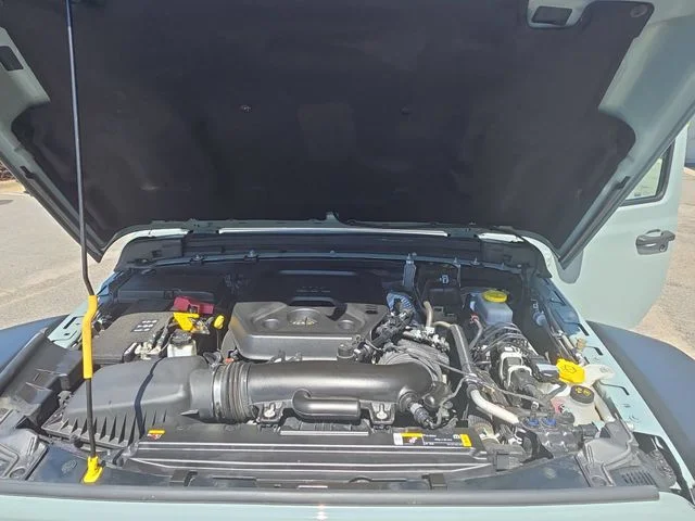 Used 2024 Gray Jeep Rubicon image 30