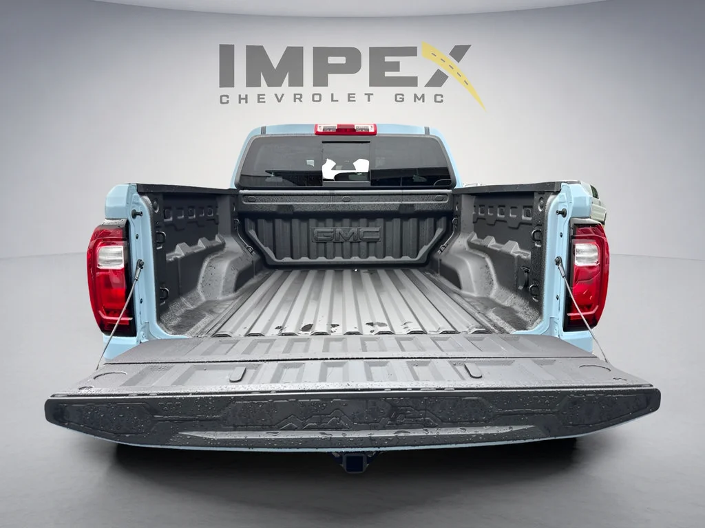 New 2026 Glacier Metallic GMC Denali image 33