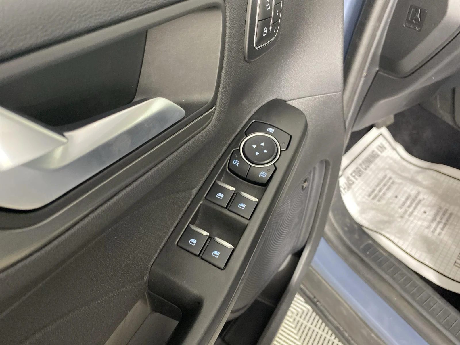 Used 2023 Vapor Blue Ford Active image 29