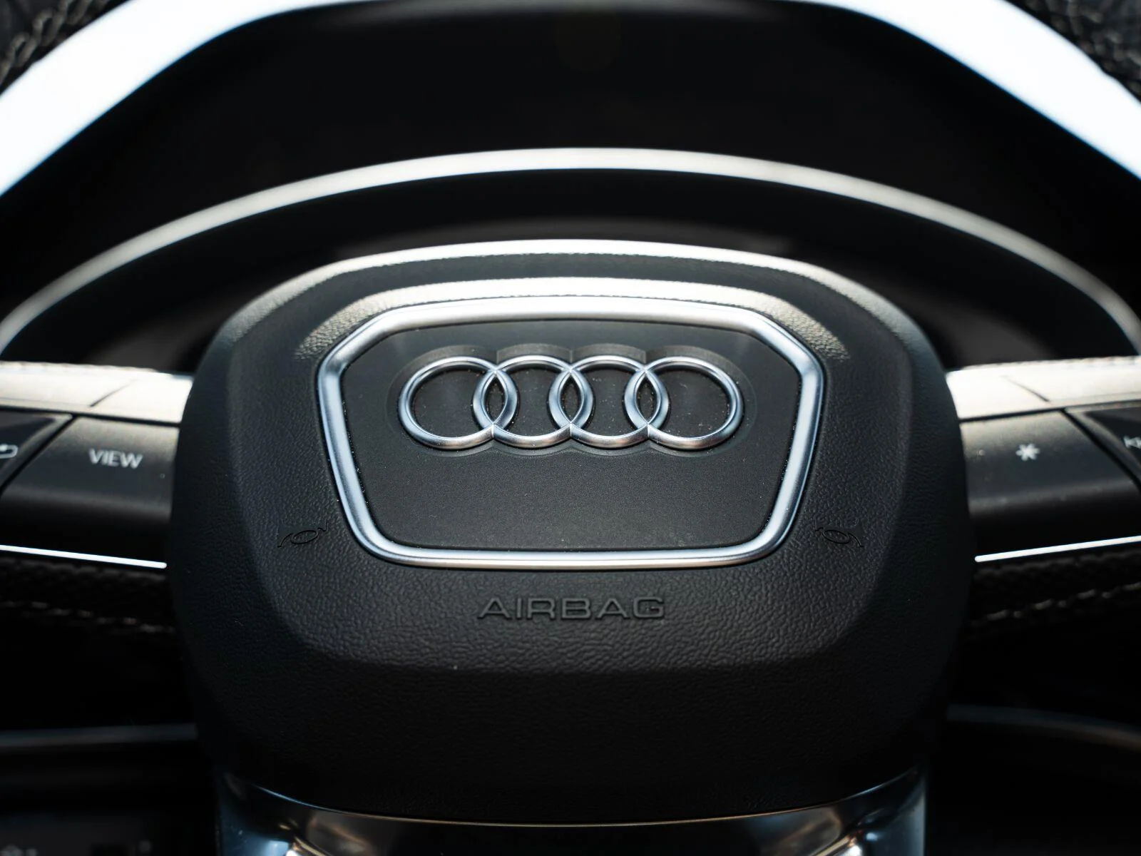 Used 2025 Glacier White Metallic Audi Prestige image 38