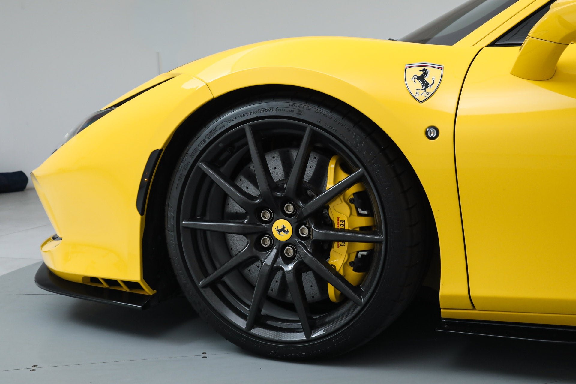 Certified Used 2022 Yellow Ferrari  image 16