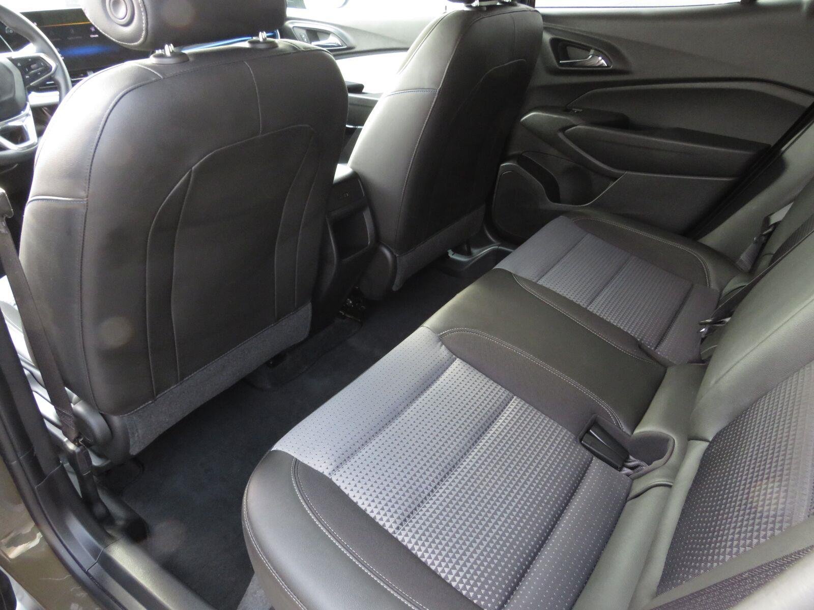 Used 2024 Harvest Bronze Metallic Chevrolet LT image 21