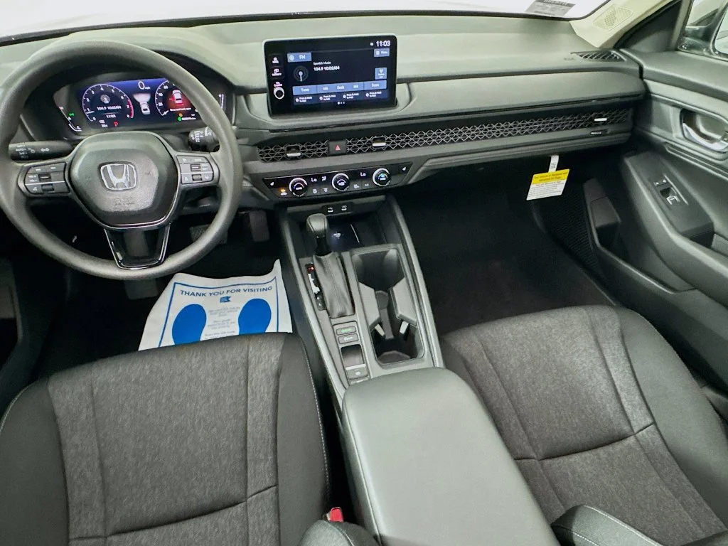 New 2026 Meteorite Gray Metallic Honda SE image 31