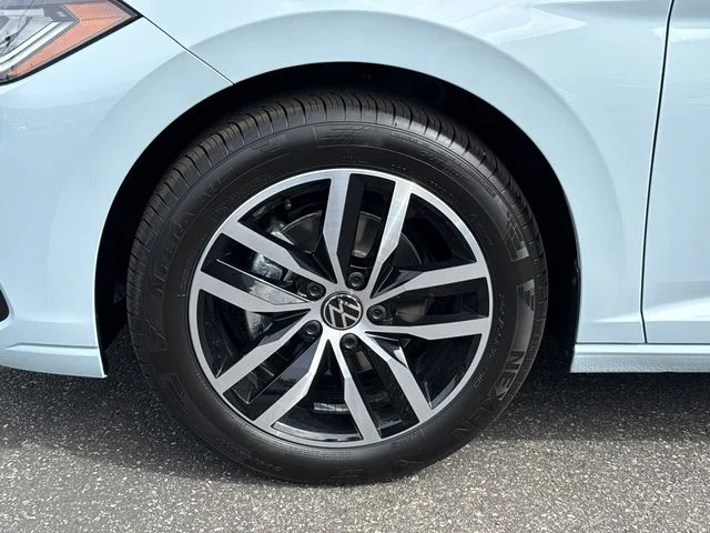 New 2026 Monument Gray Volkswagen 1.5T SE image 13