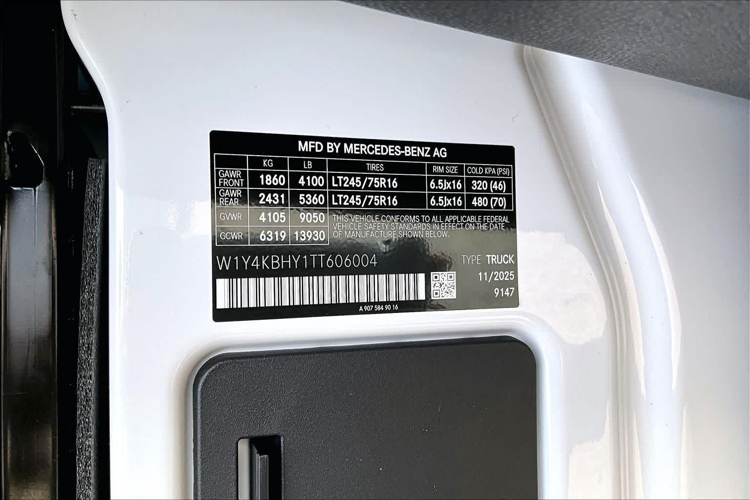 New 2026 Arctic White Mercedes-Benz  image 16