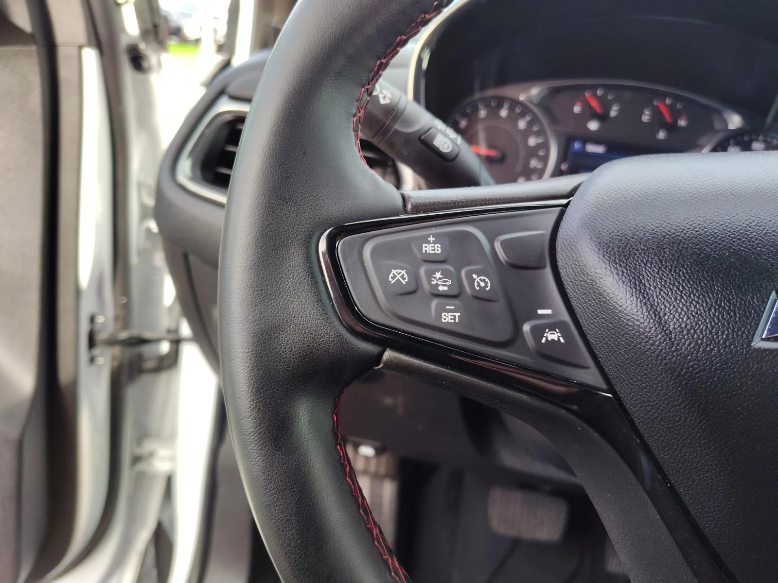 2024 Chevrolet Equinox RS - Photo 19