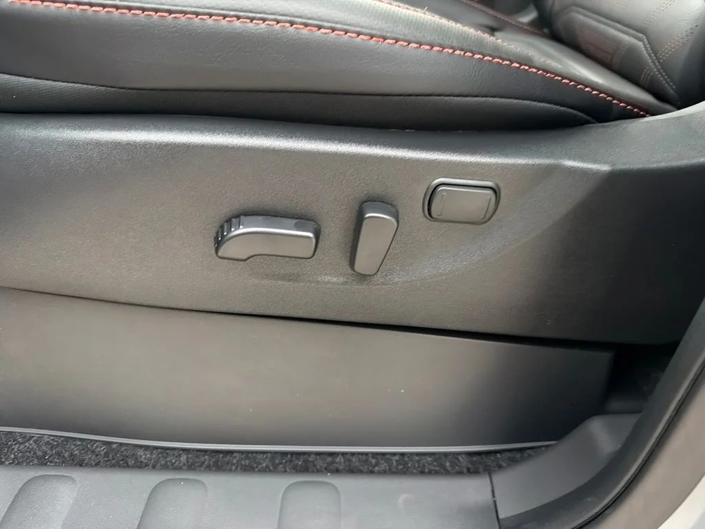 New 2026 Boulder Gray Pearl Nissan Crew Cab PRO-X® image 15