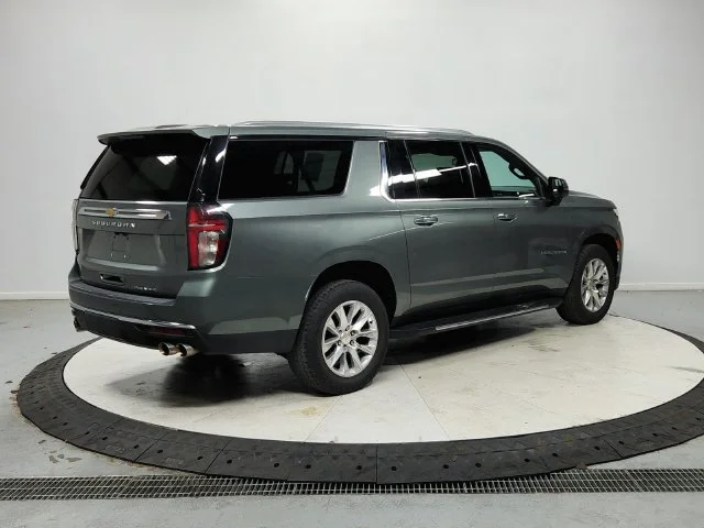 2023 Chevrolet Suburban Premier - Photo 8