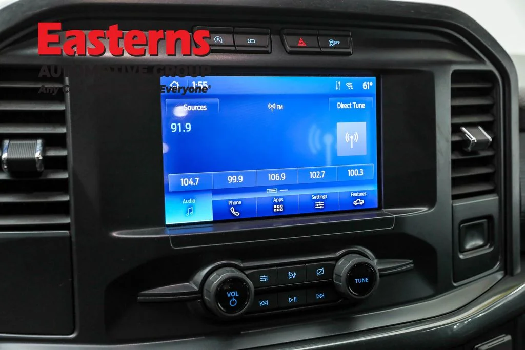 Used 2021 White Ford XL image 19