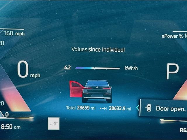 Certified Used 2024 Gray BMW xDrive60 image 12