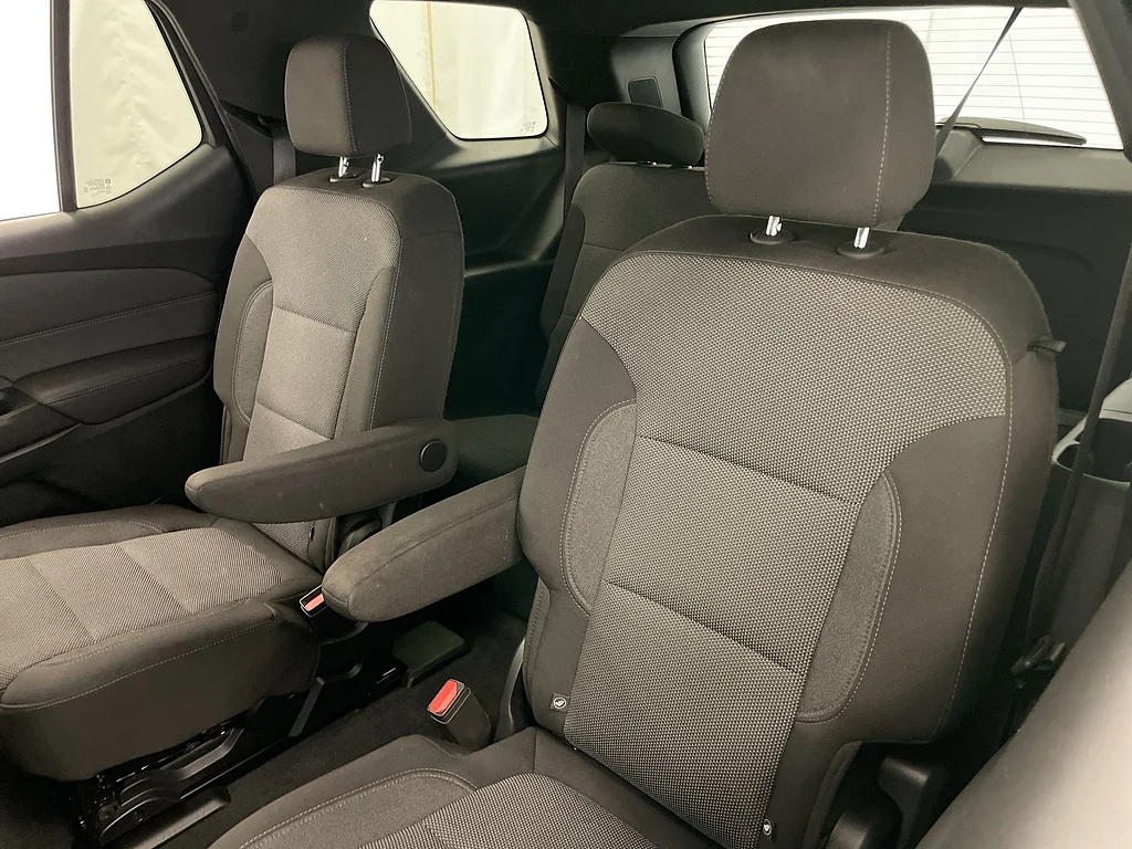 Used 2023 Mosaic Black Metallic Chevrolet LT Cloth image 24