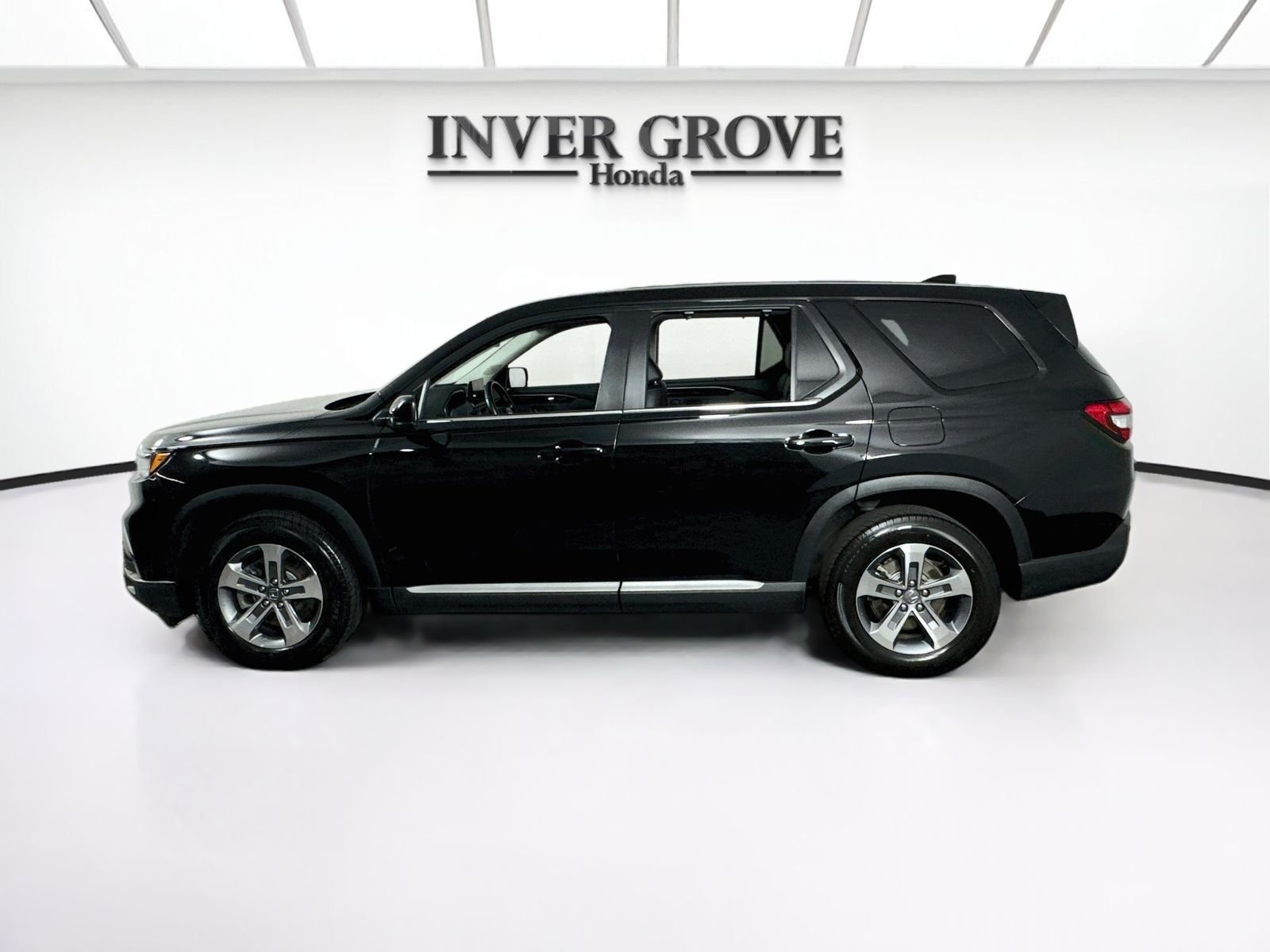 Certified Used 2023 Crystal Black Pearl Honda EX-L image 8