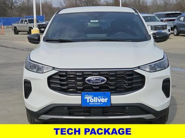 New 2026 Star White Metallic Tri-coat Ford ST-Line image 3
