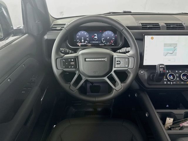 New 2026 Carpathian Grey Land Rover X-Dynamic SE image 25