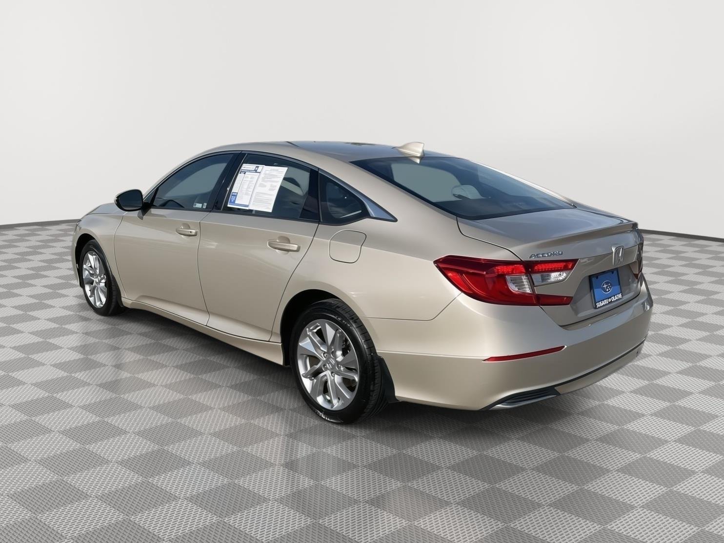 Used 2019 Champagne Frost Pearl Honda LX 1.5T image 6