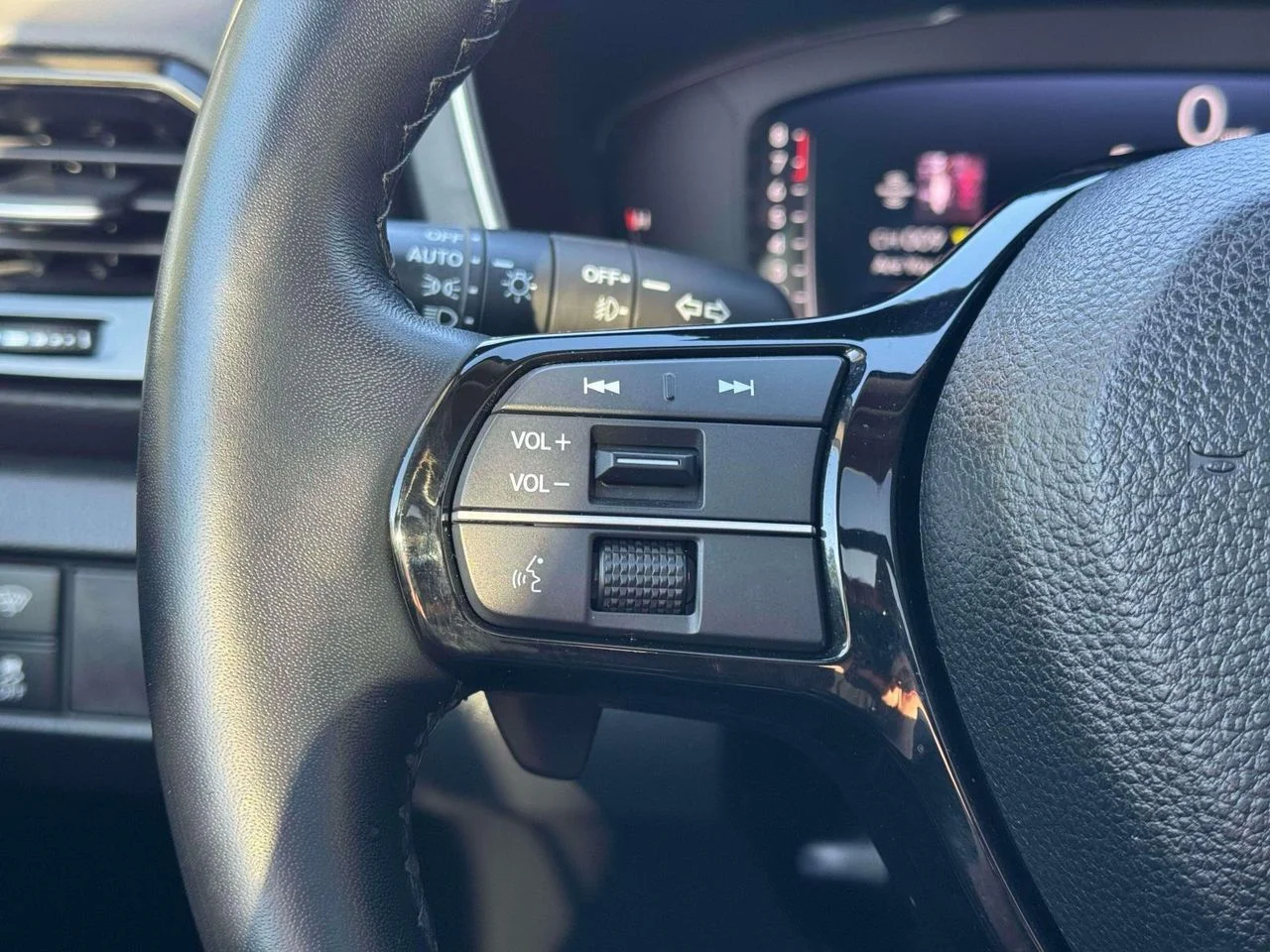 2024 Honda Pilot Elite - Photo 27