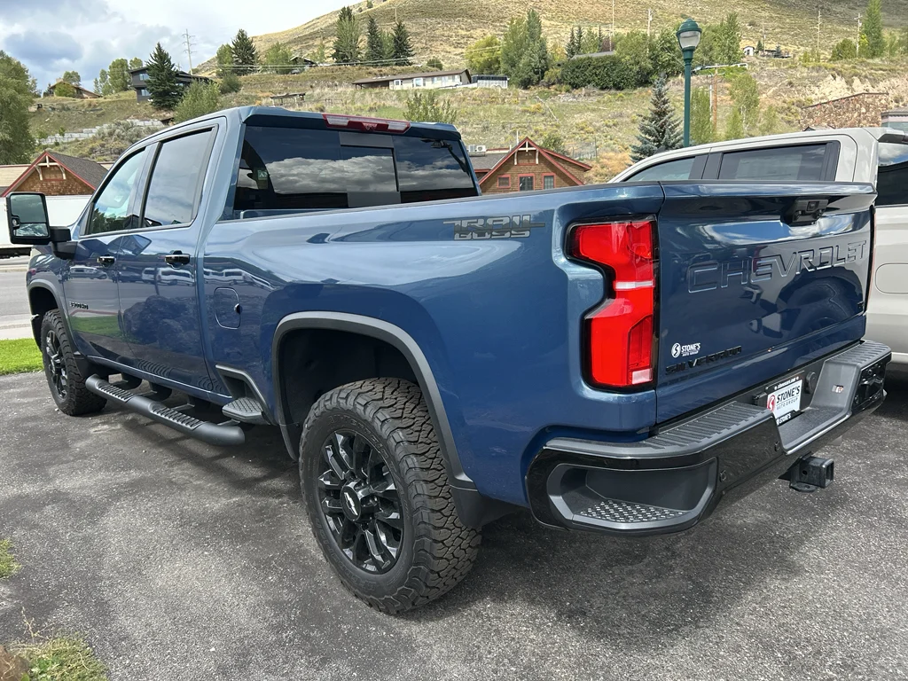 2026 Chevrolet Silverado 3500 HD LTZ - Photo 6