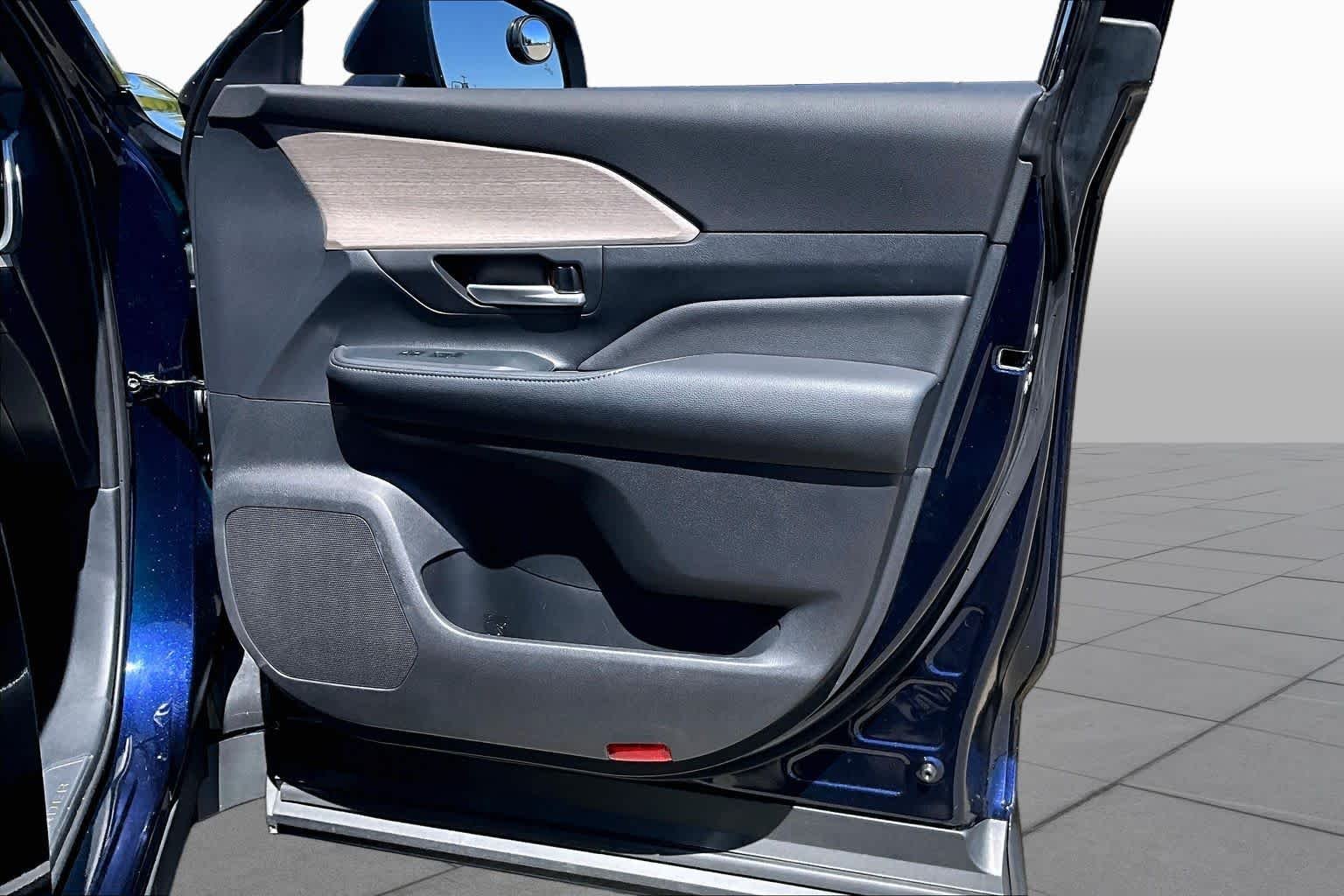 Used 2025 Blueprint Toyota Hybrid Limited image 22