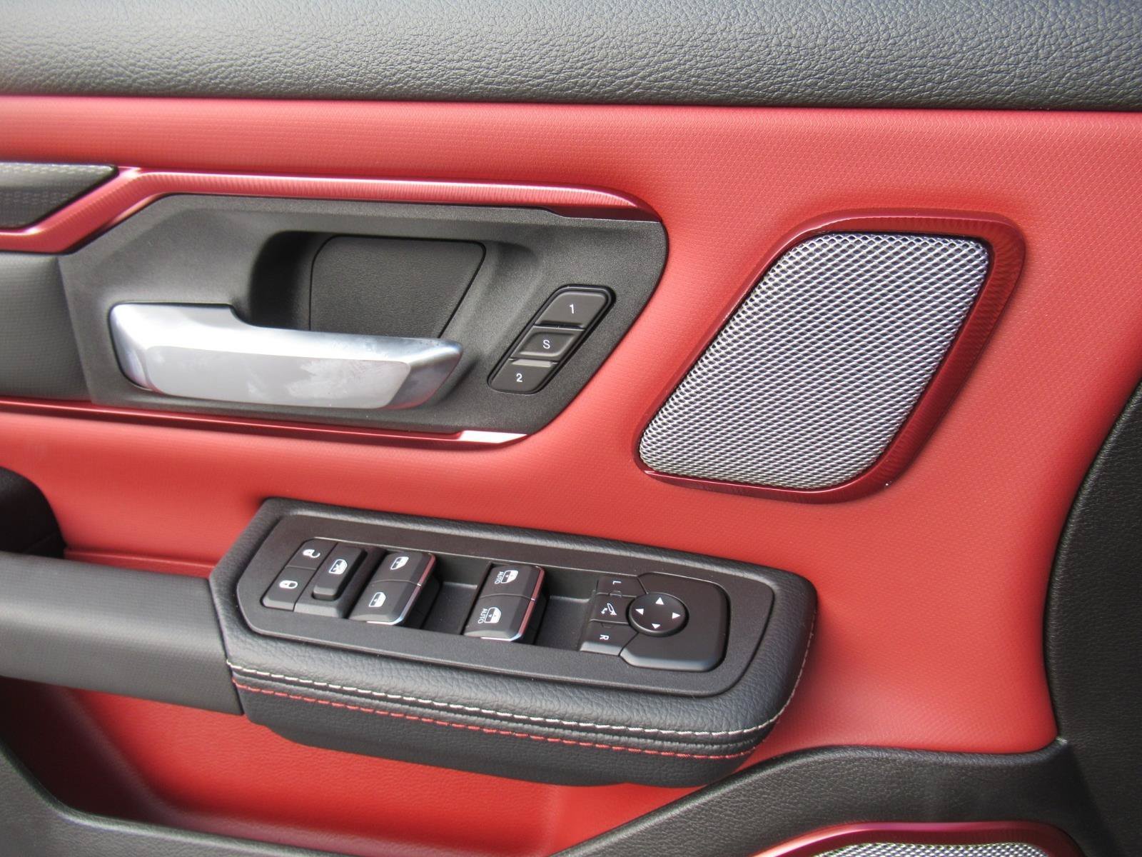 New 2027 Molten Red Pearl-Coat Exterior Paint RAM Rebel image 21