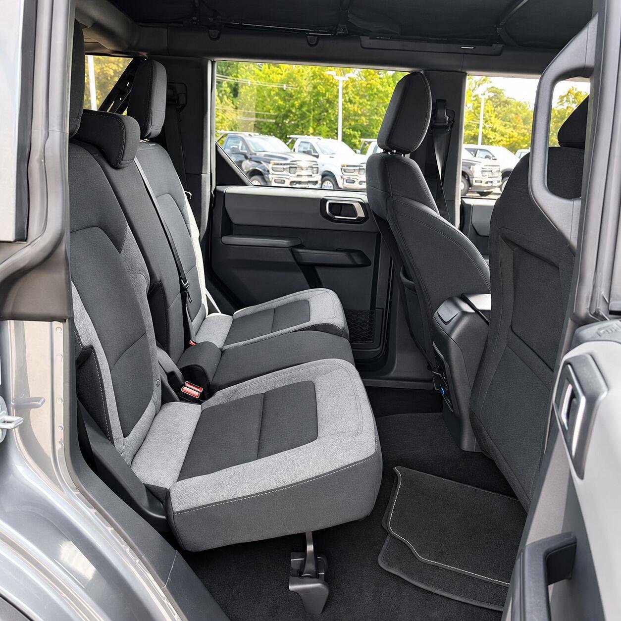 Used 2022 Carbonized Gray Metallic Ford Base image 13