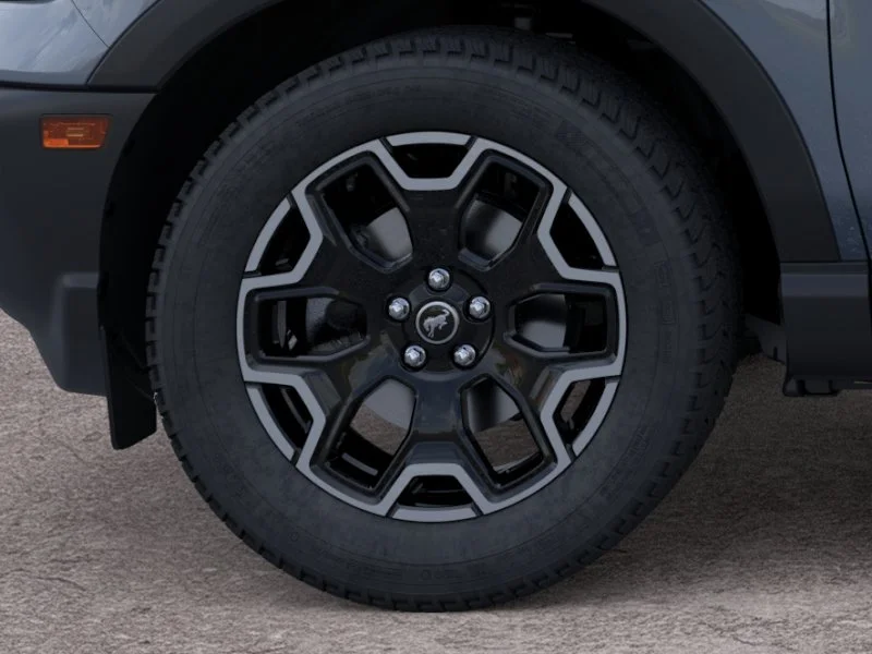 New 2026 Azure Gray Metallic Tri-Coat Ford Outer Banks image 19