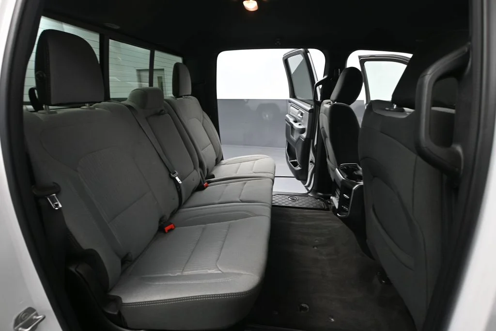 Used 2021 White Ram Big Horn/Lone Star image 44