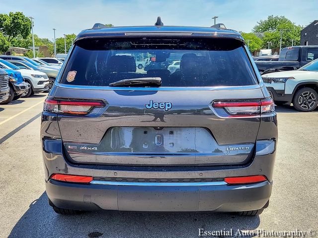 Used 2021 Gray Jeep Limited image 5