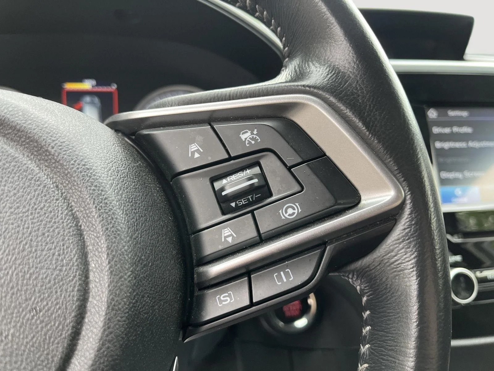 Used 2021 Magnetite Gray Metallic Subaru Premium image 27
