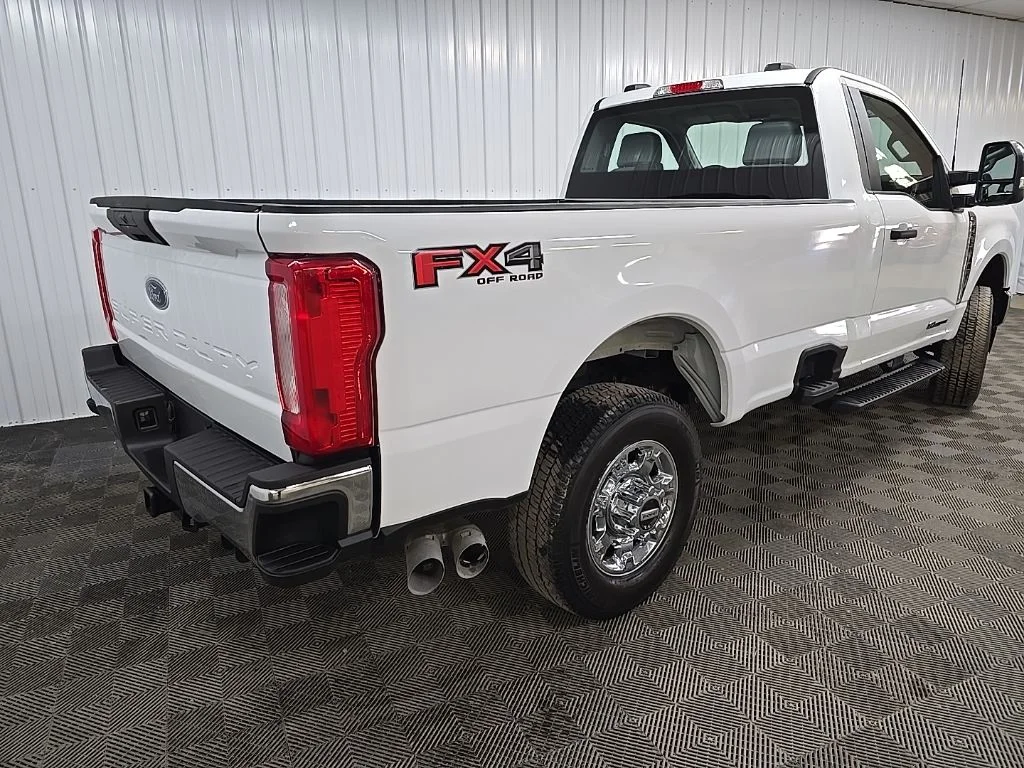 Used 2023 White Ford XL image 18