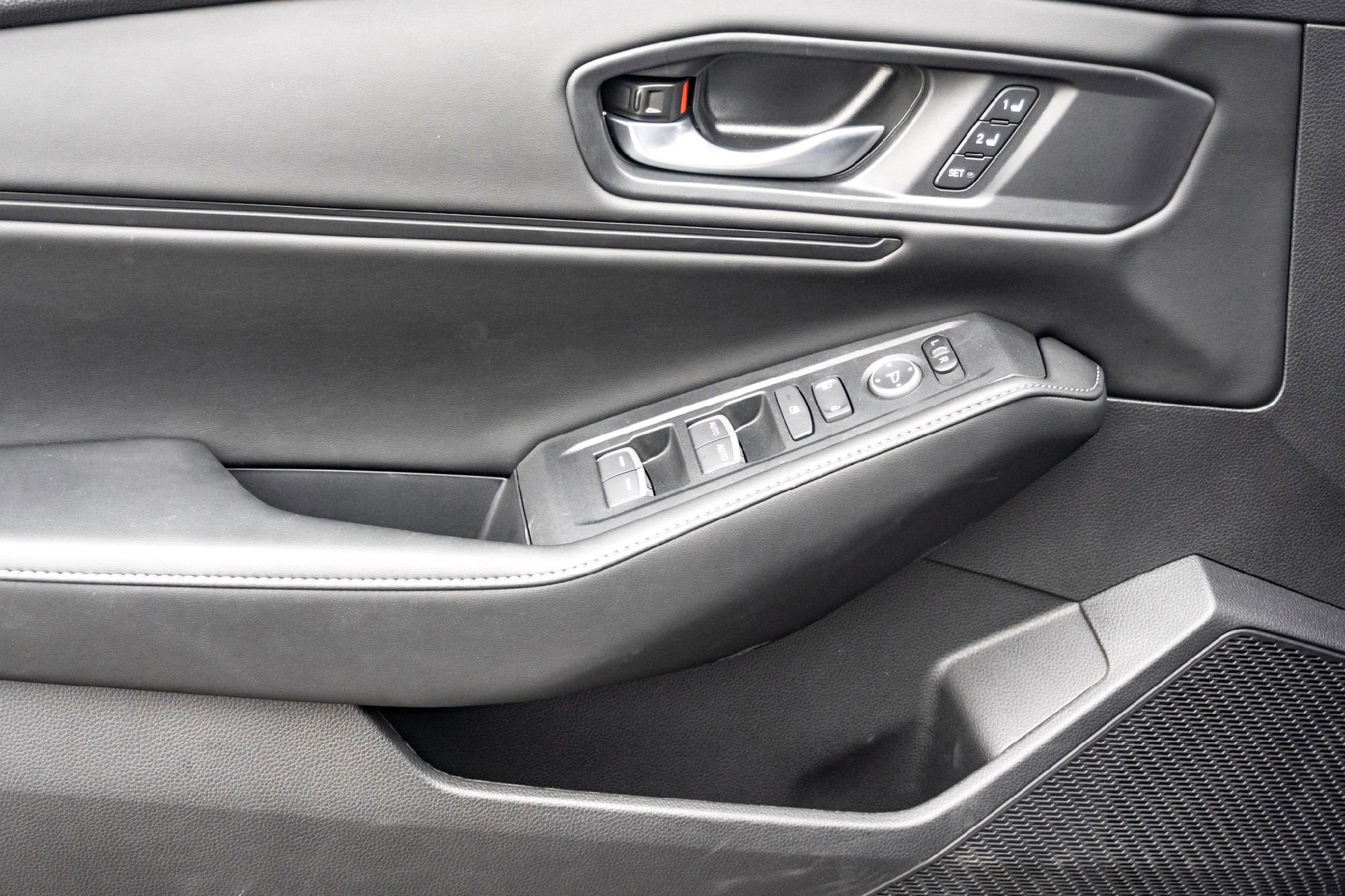 2025 Honda Accord Hybrid Sport-L - Photo 10