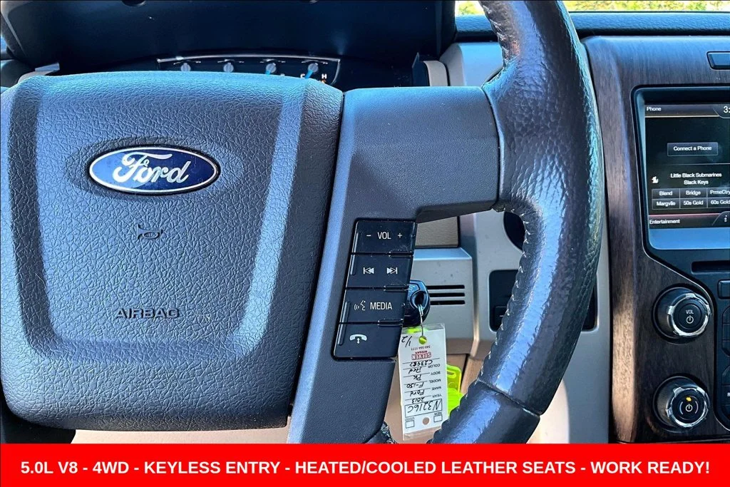 Used 2013  Ford Lariat image 15