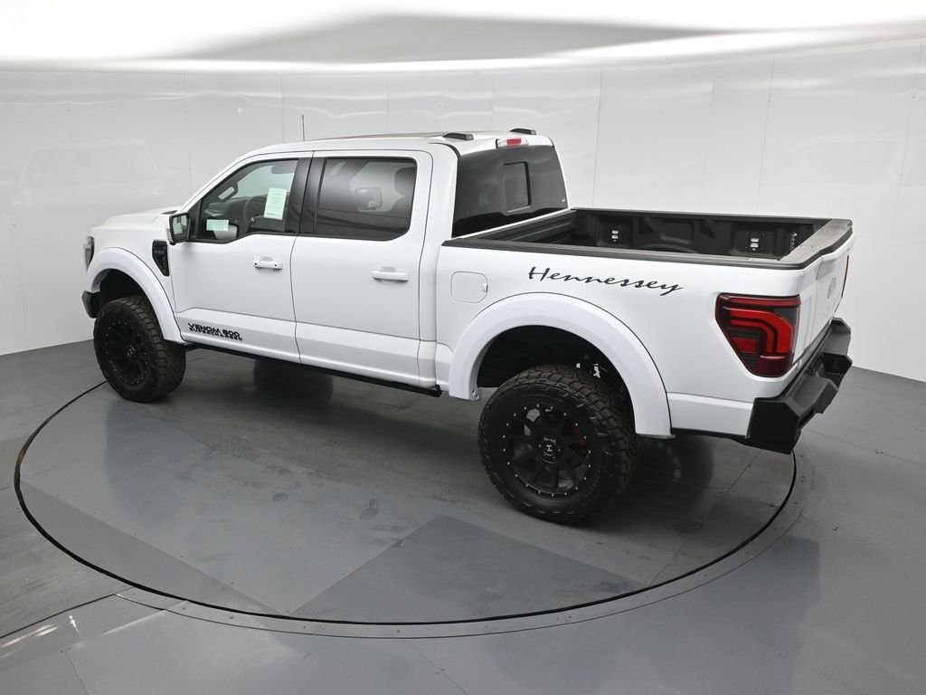 New 2025 Oxford White Ford Lariat image 44