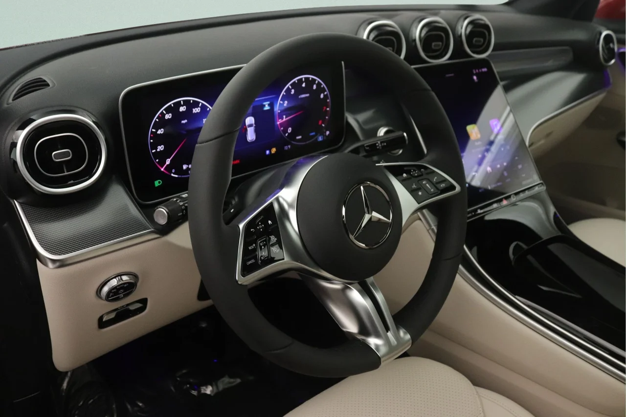New 2026 MANUFAKTUR Patagonia Red Metallic Mercedes-Benz 300 image 4