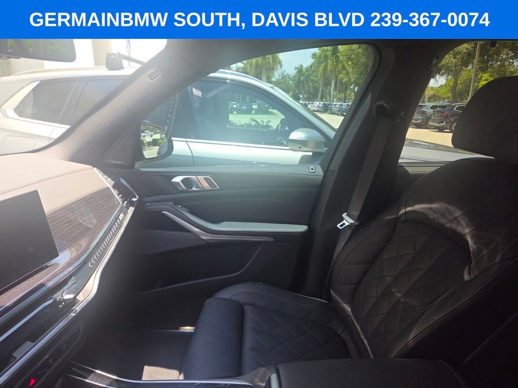 Certified Used 2026 Black Sapphire Metallic BMW sDrive40i image 30
