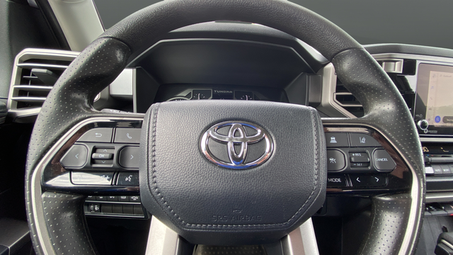 Used 2024 Ice Cap Toyota SR5 image 14