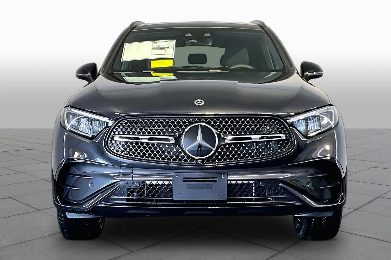 New 2026 Graphite Grey Metallic Mercedes-Benz GLC 300 image 2