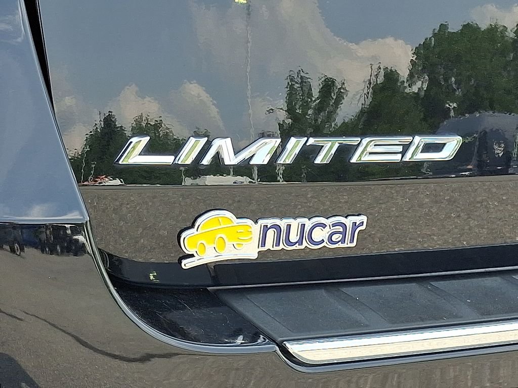 Used 2021 Black Ford Limited image 30
