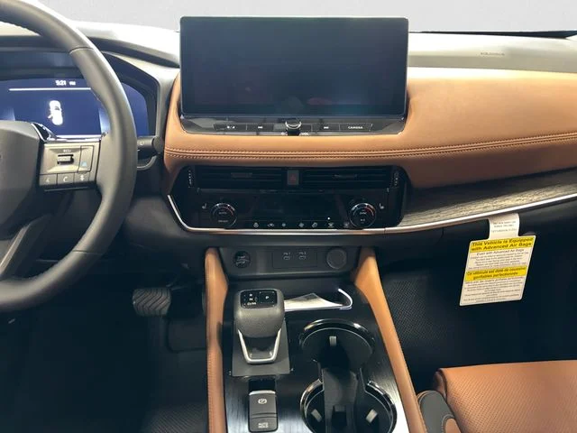 New 2026 Obsidian Green Nissan Platinum image 11