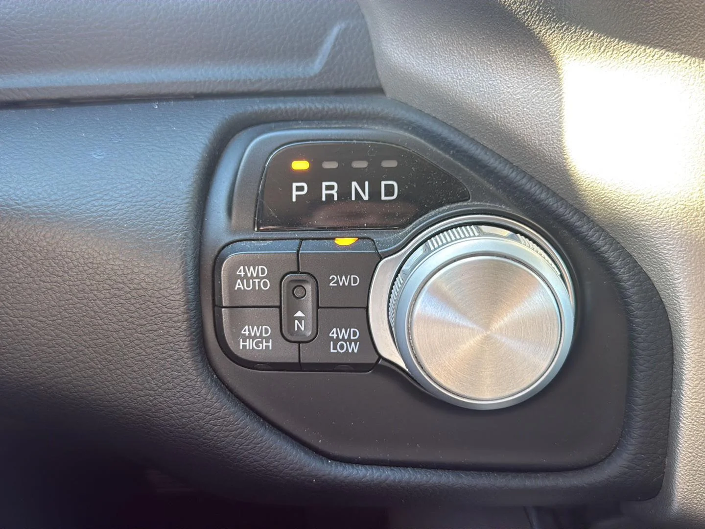 Used 2019 Delmonico Red Pearlcoat Ram Laramie image 19