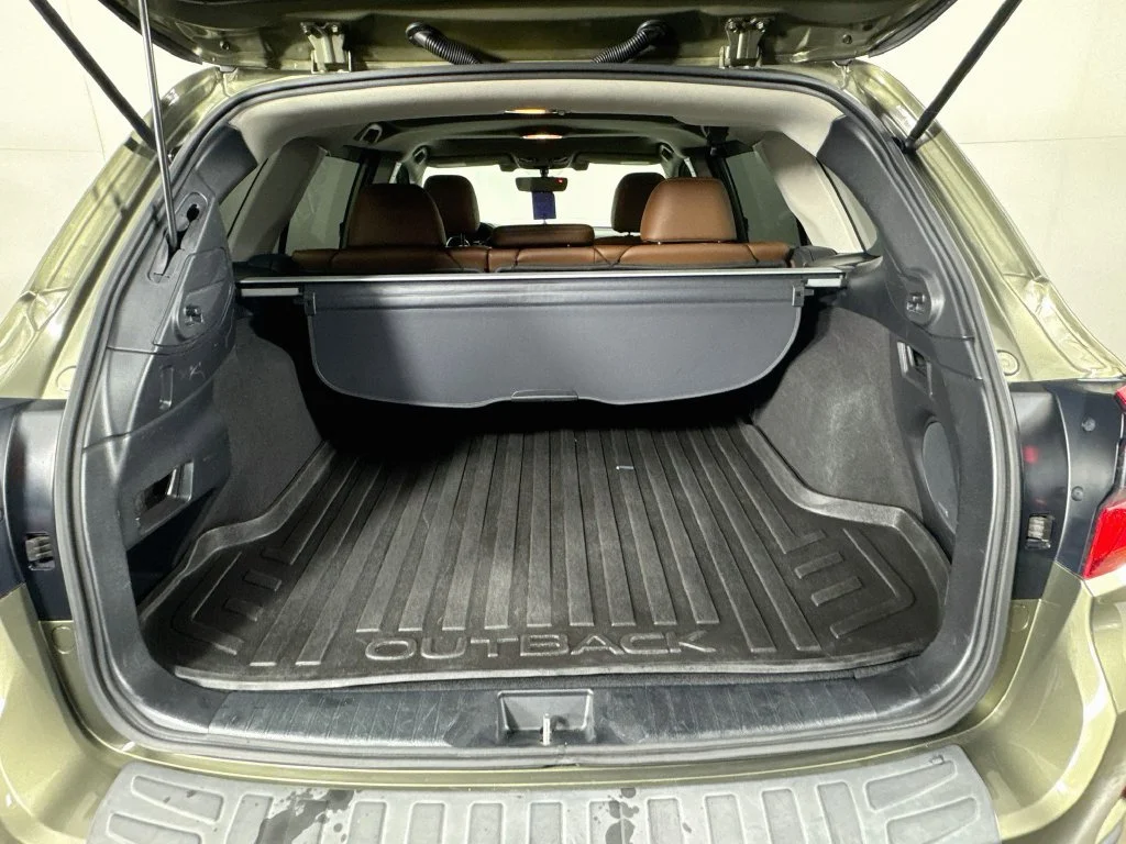 Used 2017 Green Subaru 3.6R image 32