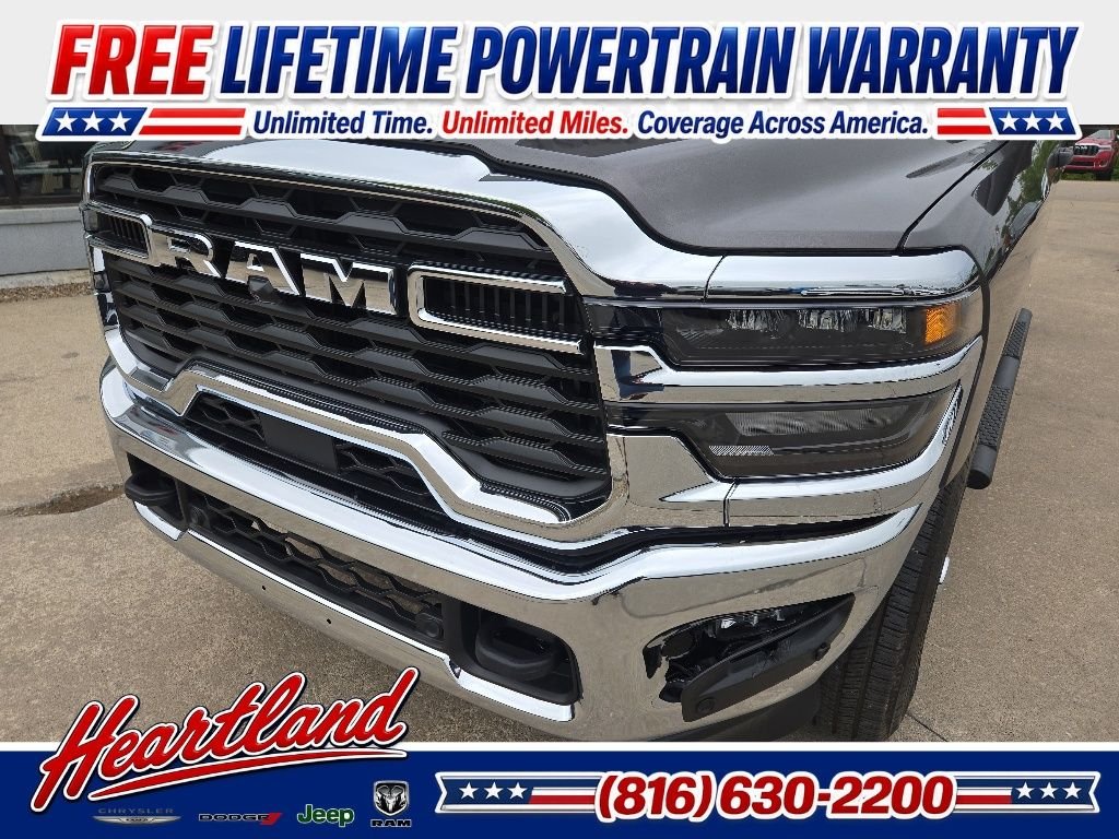 New 2026 Granite Crystal Metallic Clear-Coat Exterior Paint RAM Tradesman image 17