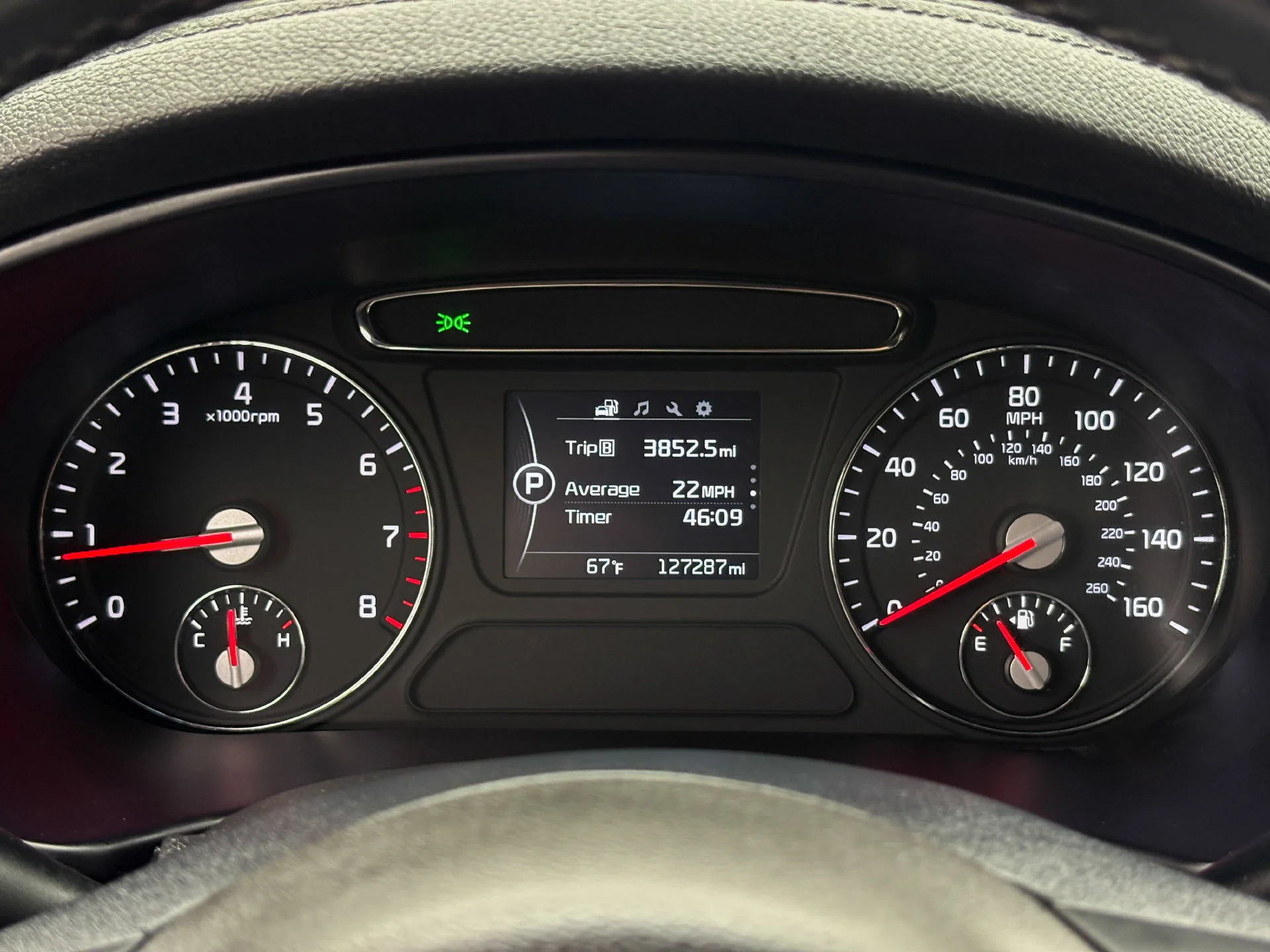 Used 2018 Purple Kia LX image 17