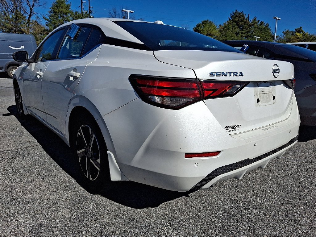Used 2024 White Nissan SV image 4