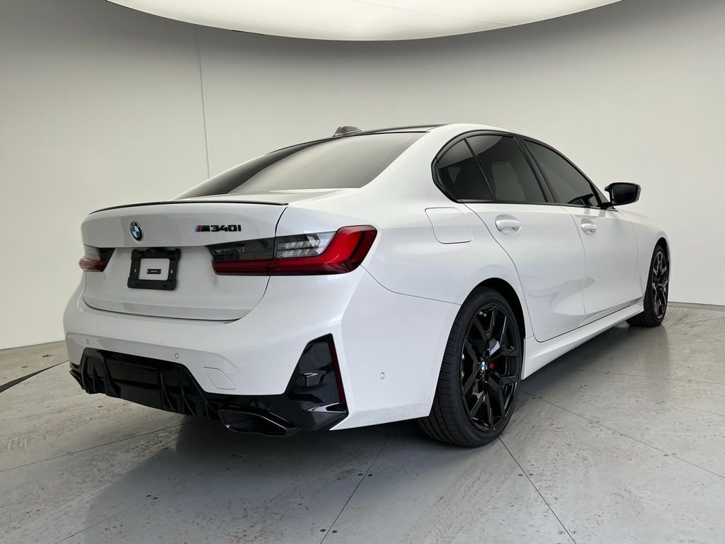 2025 Bmw M340i photo 3