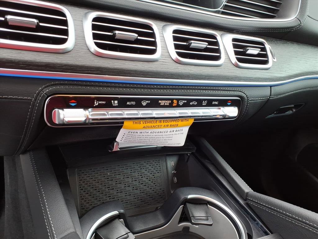 New 2026 Alpine Grey Mercedes-Benz GLS 580 image 19