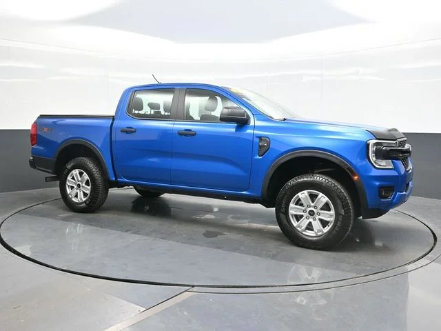 Used 2024 Blue Ford XL image 7