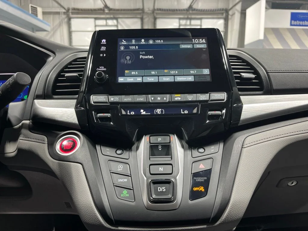 2024 Honda Odyssey EX - Photo 30
